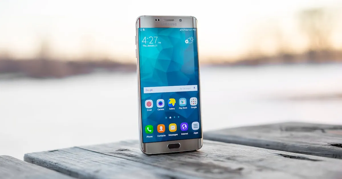Langkah instalasi APK Luxury138 di Android